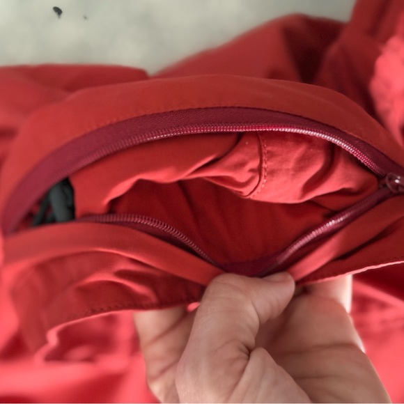 J. Crew Red Lightweight Outerwear Windbreaker Full Zip Bomber Jacket - Picture 4 of 7